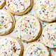 Sugar cookies w/ buttercream frosting (per dozen)