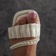 Toes