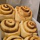 6 Vegan Original Cinnamon Rolls