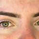 Diseño y perfilado de cejas