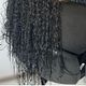 Curly in between (human hair)