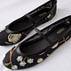 Blossom (Black)