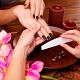 Spa manicure sessie