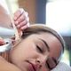 Oorkaarsen therapie met lymfe drynage hals en schouders